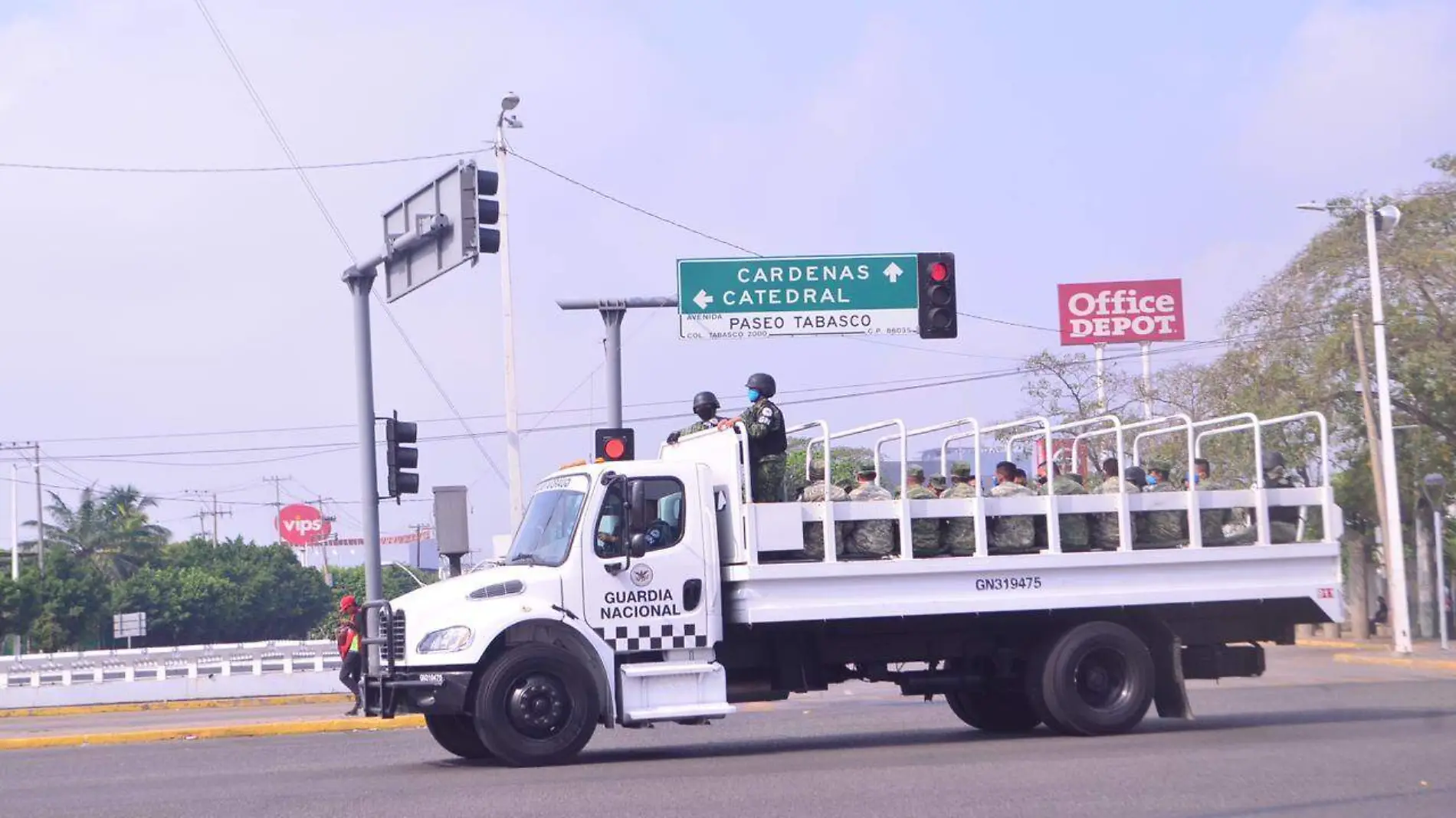 GUARDIA NACIONAL-CARLOS PEREZ (1)